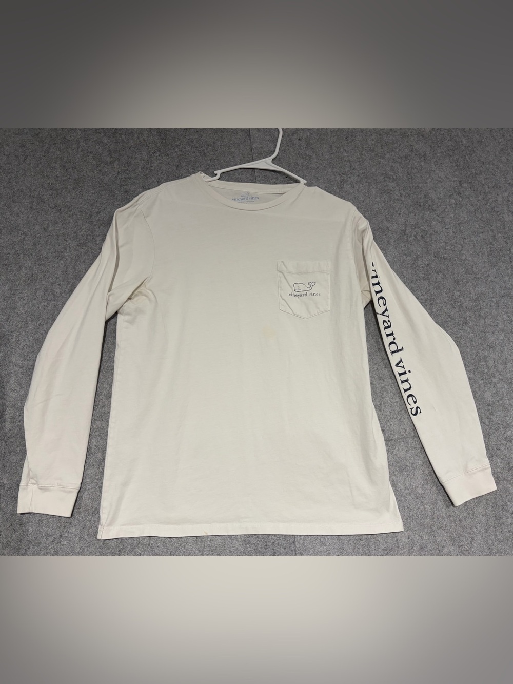 Vineyard Vines Long-Sleeve Pocket Tee in Off-White